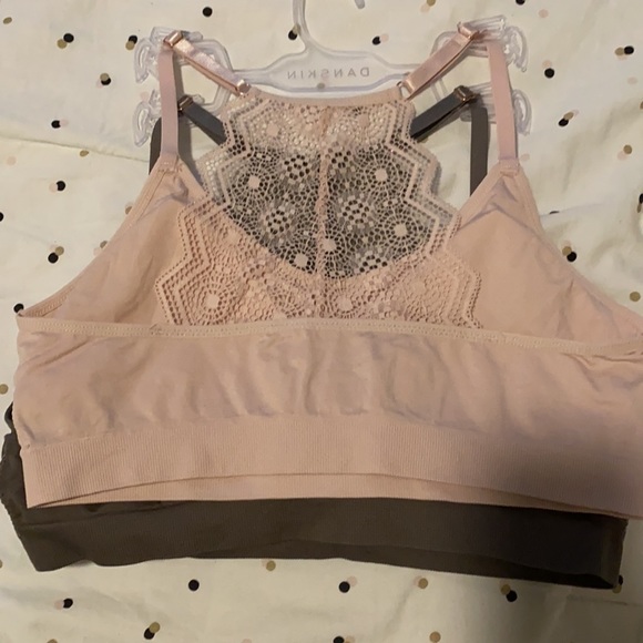 SOLD!!! NWT Danskin Seamless Bras (2) - Picture 2 of 2